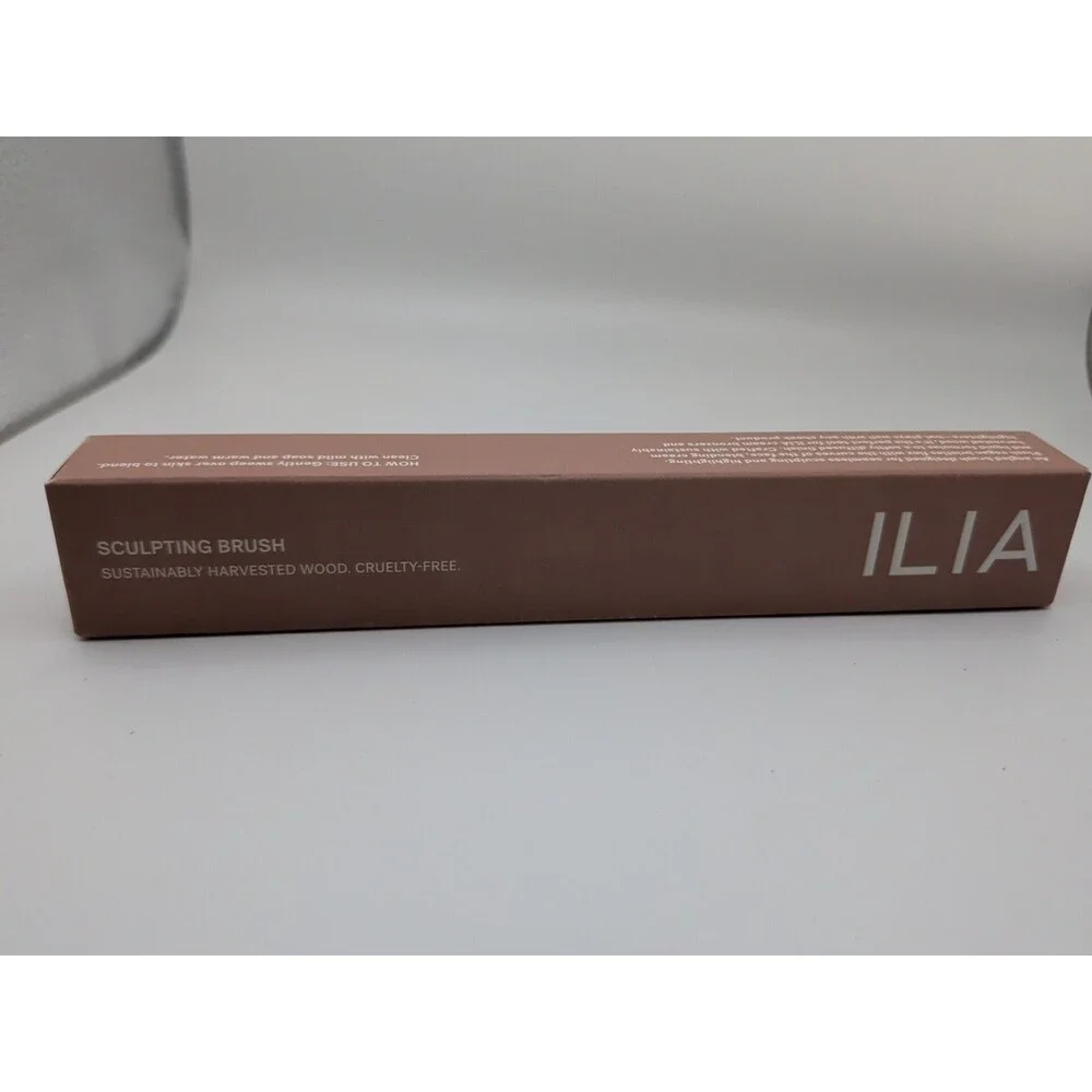 ILIA Sculpting Brush New